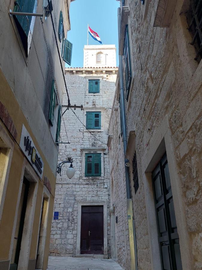 Central Palace Apartment Sibenik Ngoại thất bức ảnh