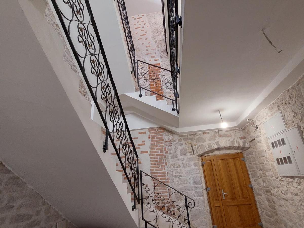 Central Palace Apartment Sibenik Ngoại thất bức ảnh