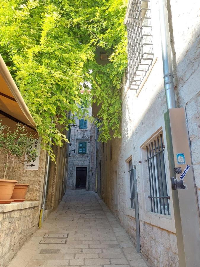 Central Palace Apartment Sibenik Ngoại thất bức ảnh