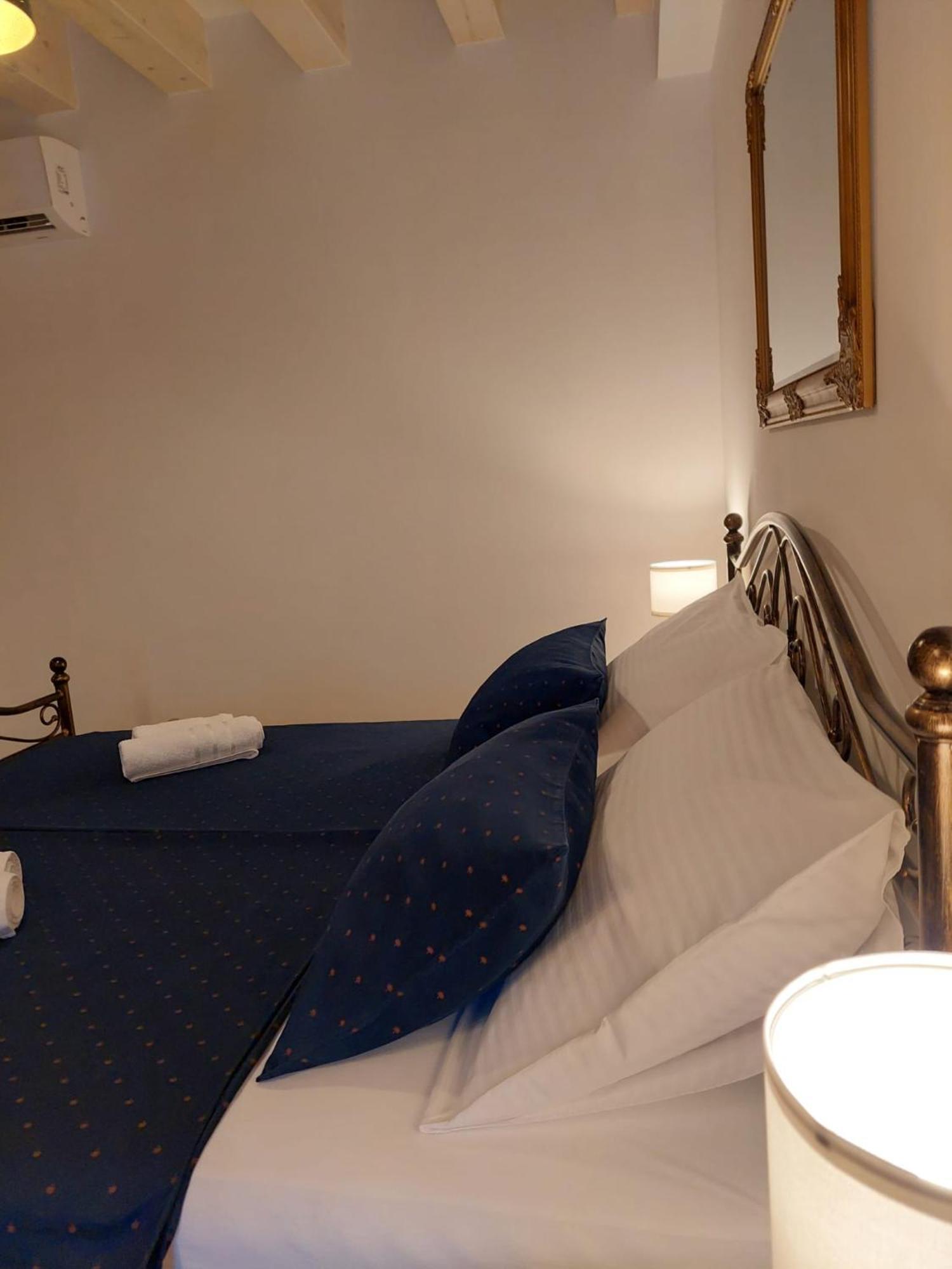 Central Palace Apartment Sibenik Ngoại thất bức ảnh