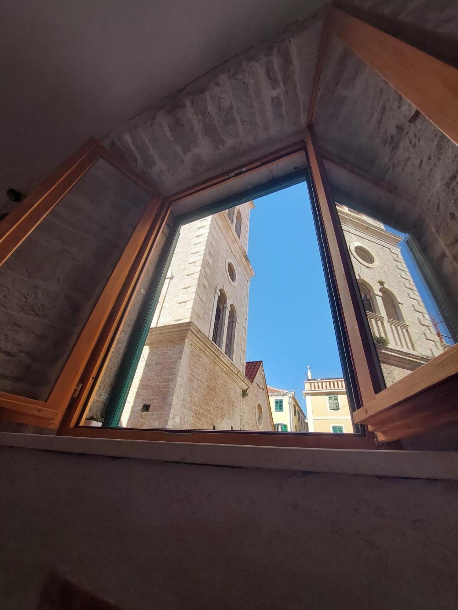 Central Palace Apartment Sibenik Ngoại thất bức ảnh