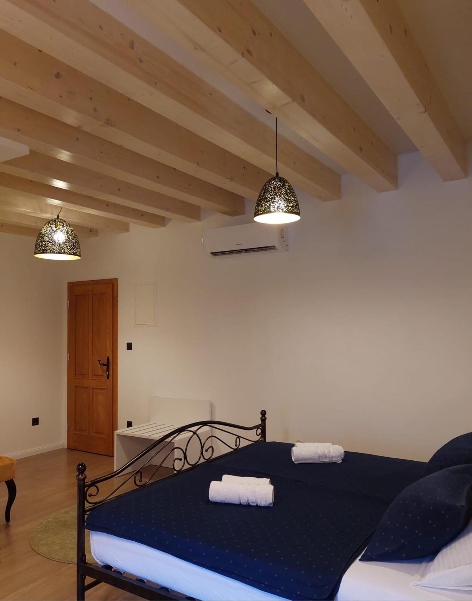 Central Palace Apartment Sibenik Ngoại thất bức ảnh