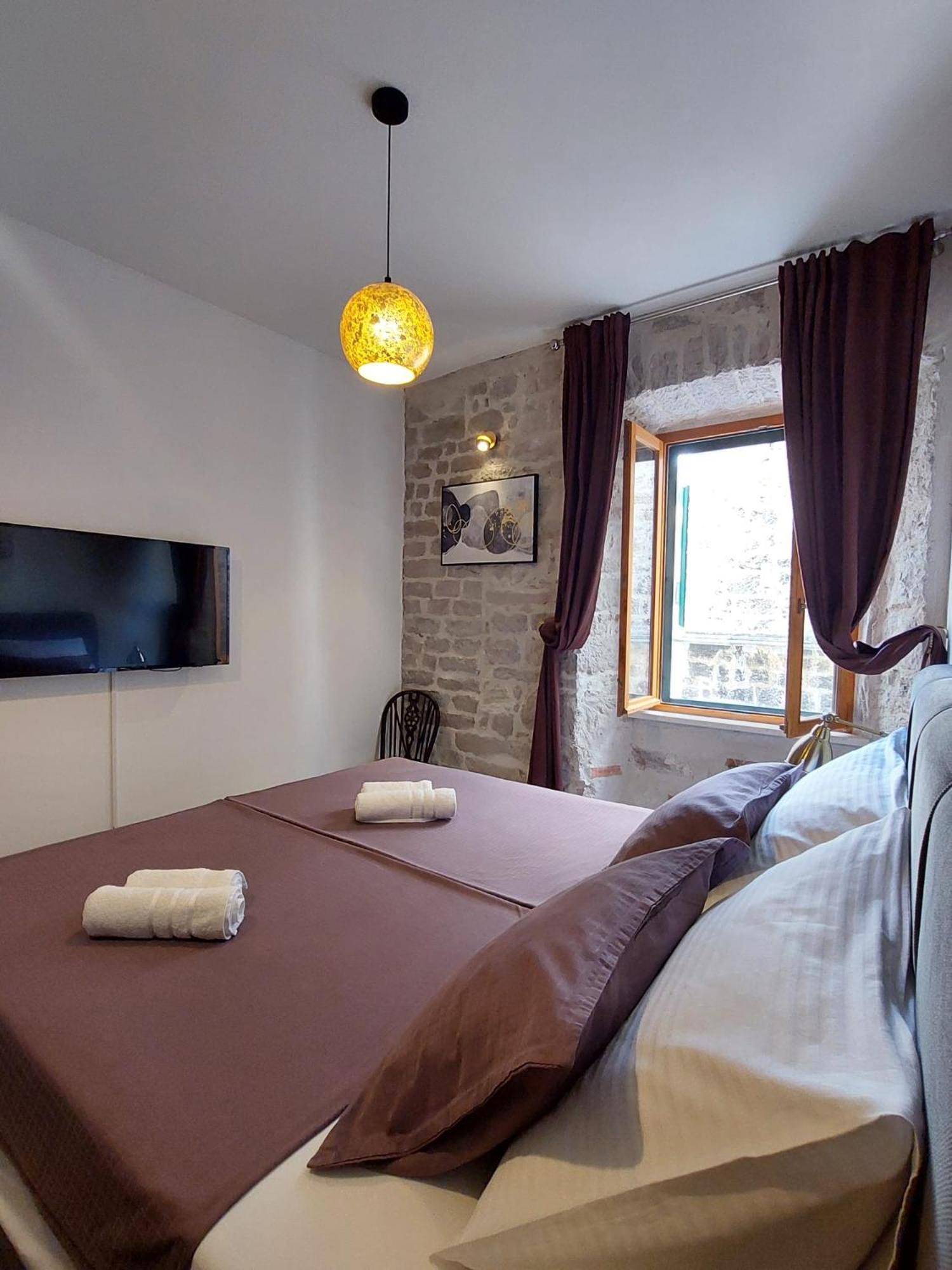 Central Palace Apartment Sibenik Ngoại thất bức ảnh