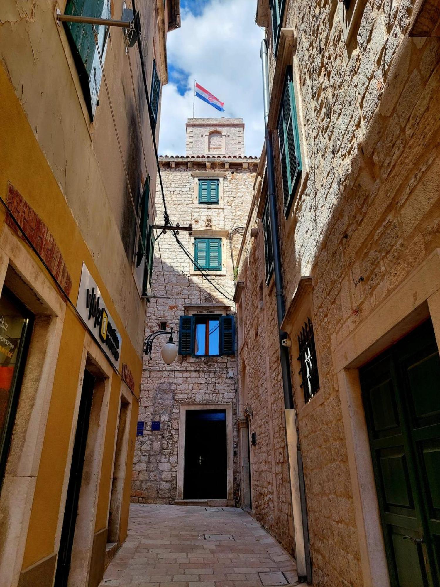 Central Palace Apartment Sibenik Ngoại thất bức ảnh